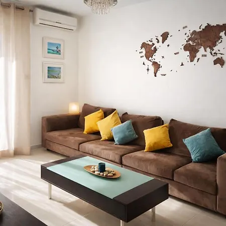 Mellieha Stylish & Modern Close To The 3 Bedroom Family